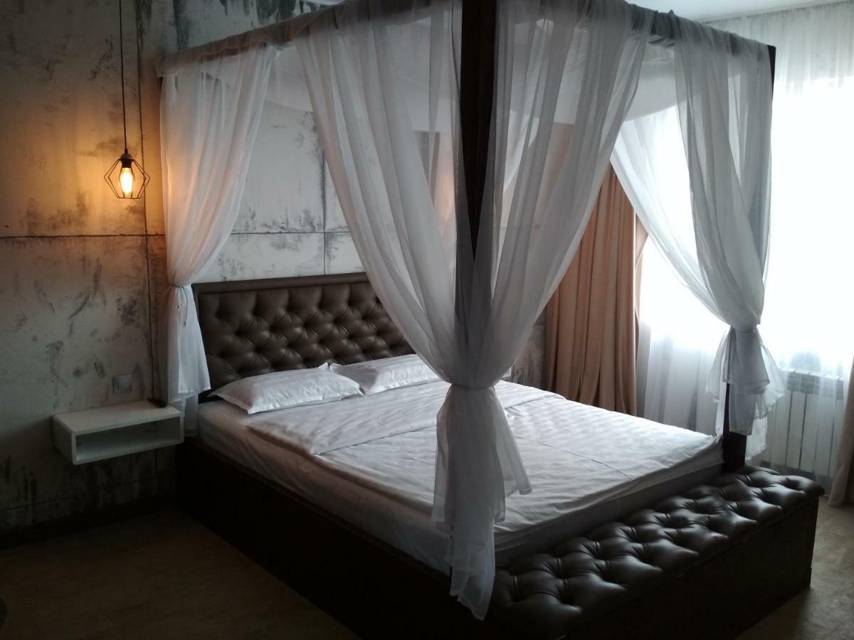 Loft - Interior Design Apartments Uralsk Exterior foto